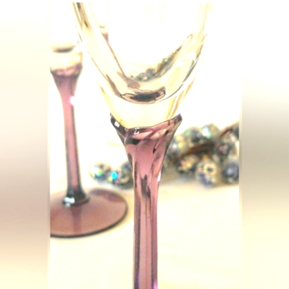 Pair of Domaine Amethyst Stemmed Champagne Flutes - Picture 2 of 9